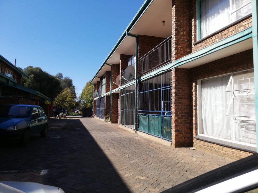 3 Bedroom Property for Sale in Miederpark North West